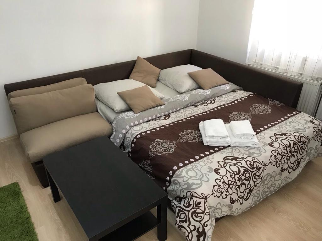 Gil Apartments, Квартира Студия В Самом Центре Пл Петефи Ungvár Kültér fotó